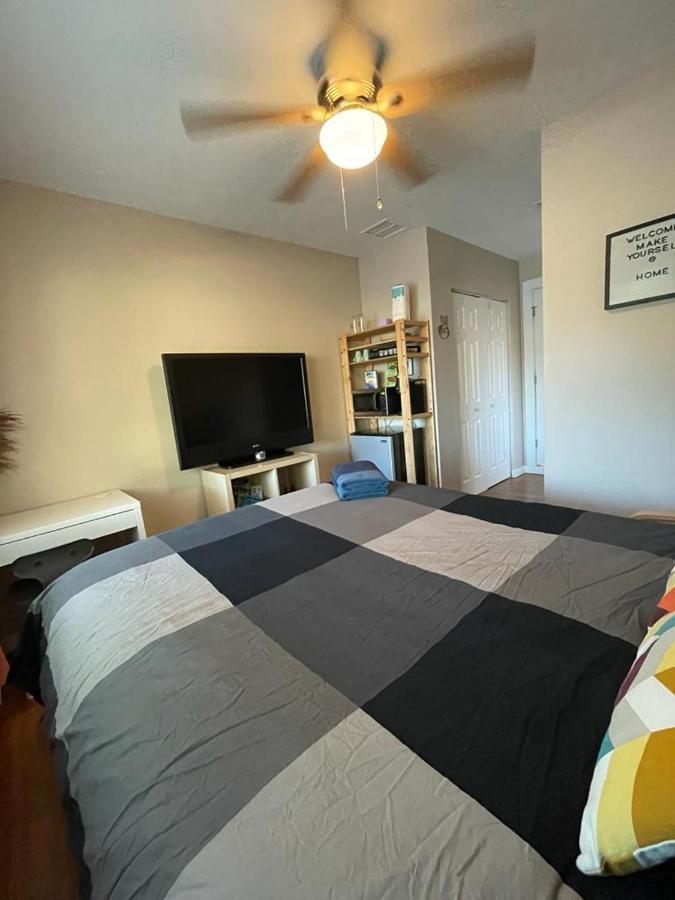 Quaint Guest Room Close To Siesta Key Sarasota Exterior foto